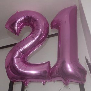 Meet your Posher, Ana